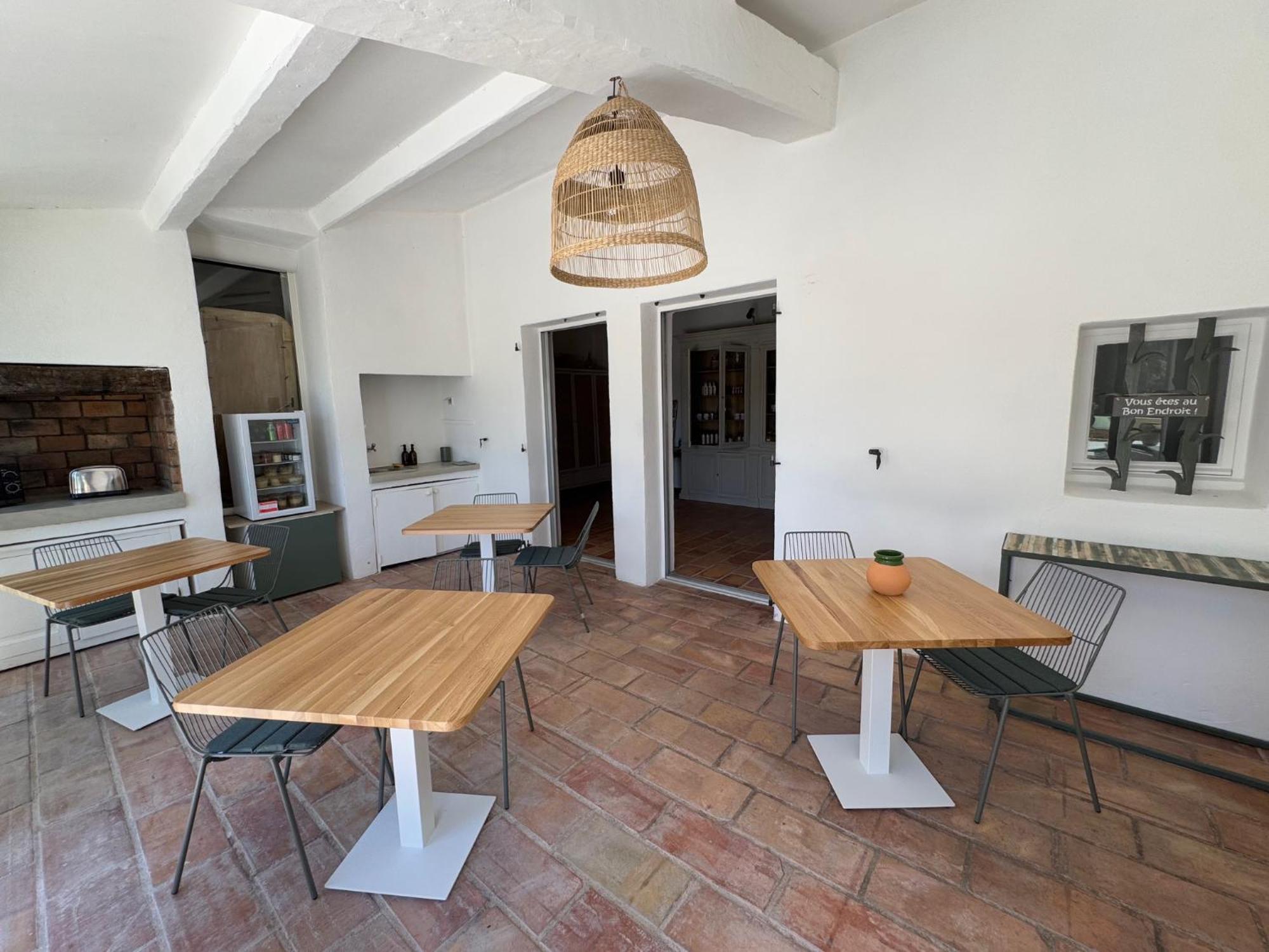 La Cle Des Champs, Boutique Hotel & Spa - Le Mas De Garrigon Roussillon en Isere Dış mekan fotoğraf