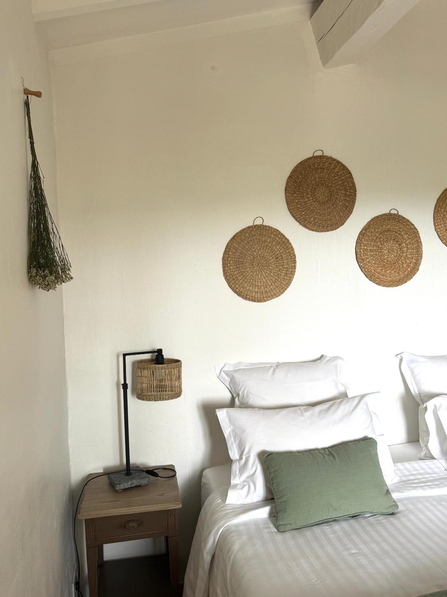 La Cle Des Champs, Boutique Hotel & Spa - Le Mas De Garrigon Roussillon en Isere Dış mekan fotoğraf