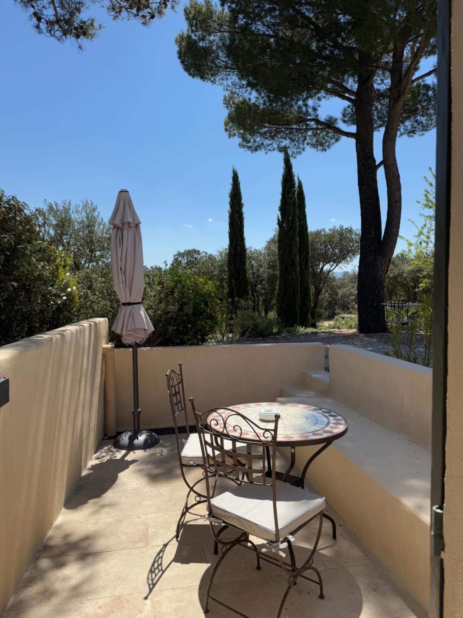 La Cle Des Champs, Boutique Hotel & Spa - Le Mas De Garrigon Roussillon en Isere Dış mekan fotoğraf